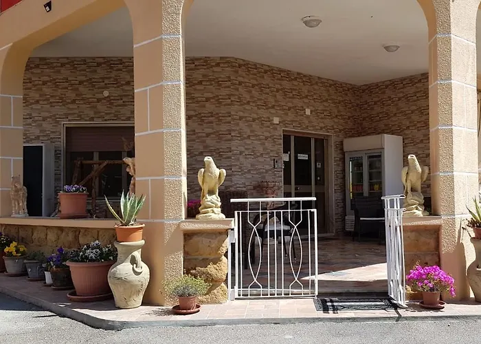 - Da Pietro - 3* אנה